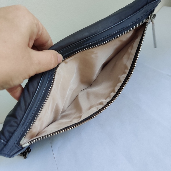 Stella McCartney x LeSportsac Fold over Clutch Bag EUC - Picture 14 of 14